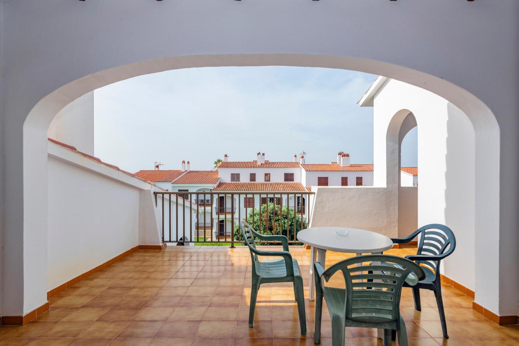 Siesta Mar One Bedroom Apartments Cala En Porter  المظهر الخارجي الصورة